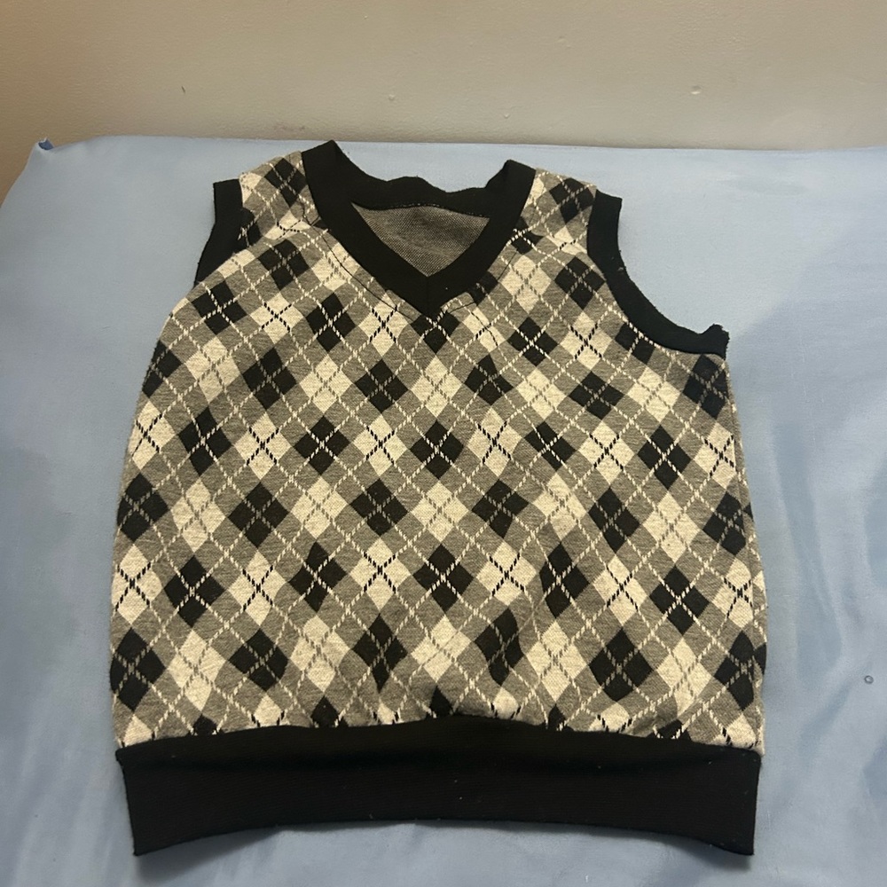 Kid’s Black and Gray Argyle Vest